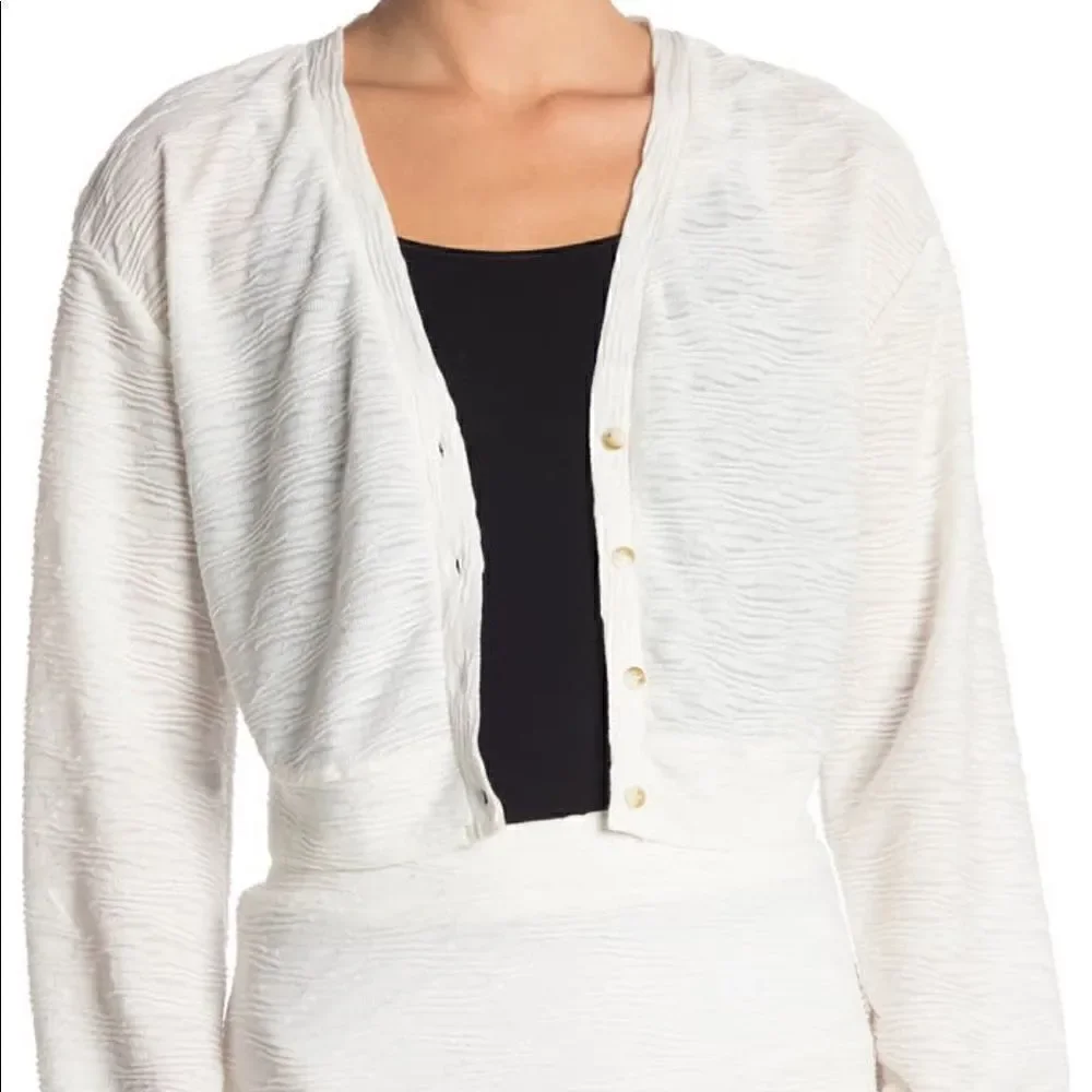 Walter Baker Women’s  Melinda V-neck button down white top cardigan size M, NWT